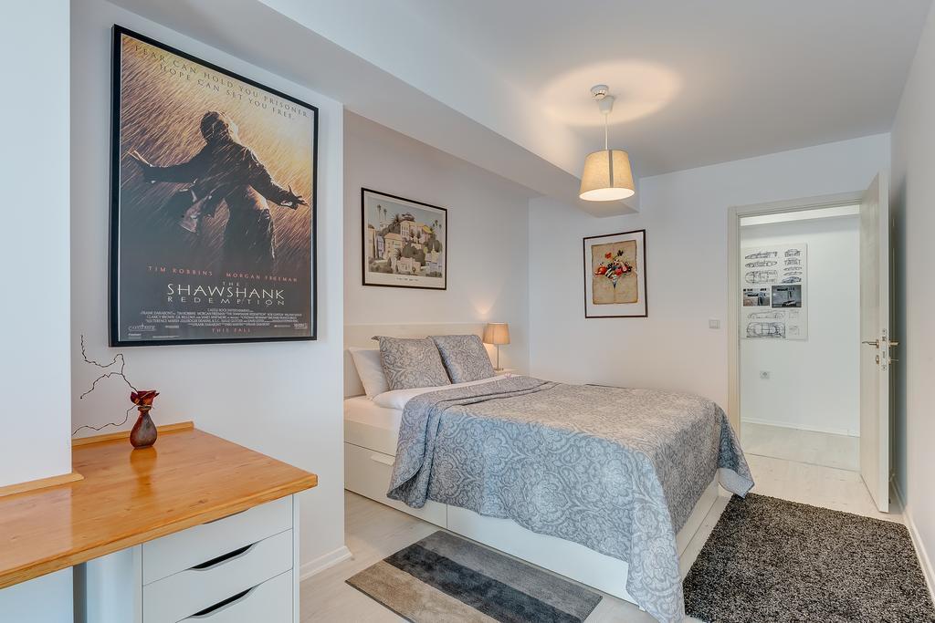 Bucharest Airport Suites & Villas Otopeni Exteriör bild