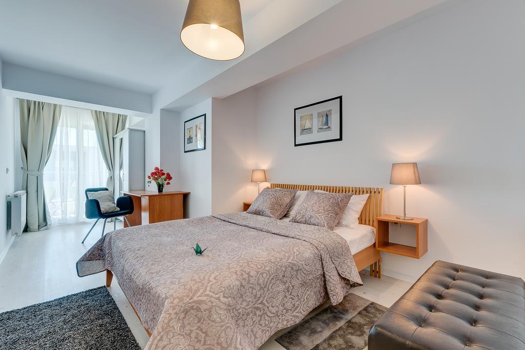 Bucharest Airport Suites & Villas Otopeni Exteriör bild