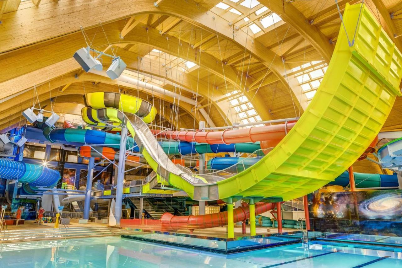 Bucharest Airport Suites & Villas Otopeni Exteriör bild