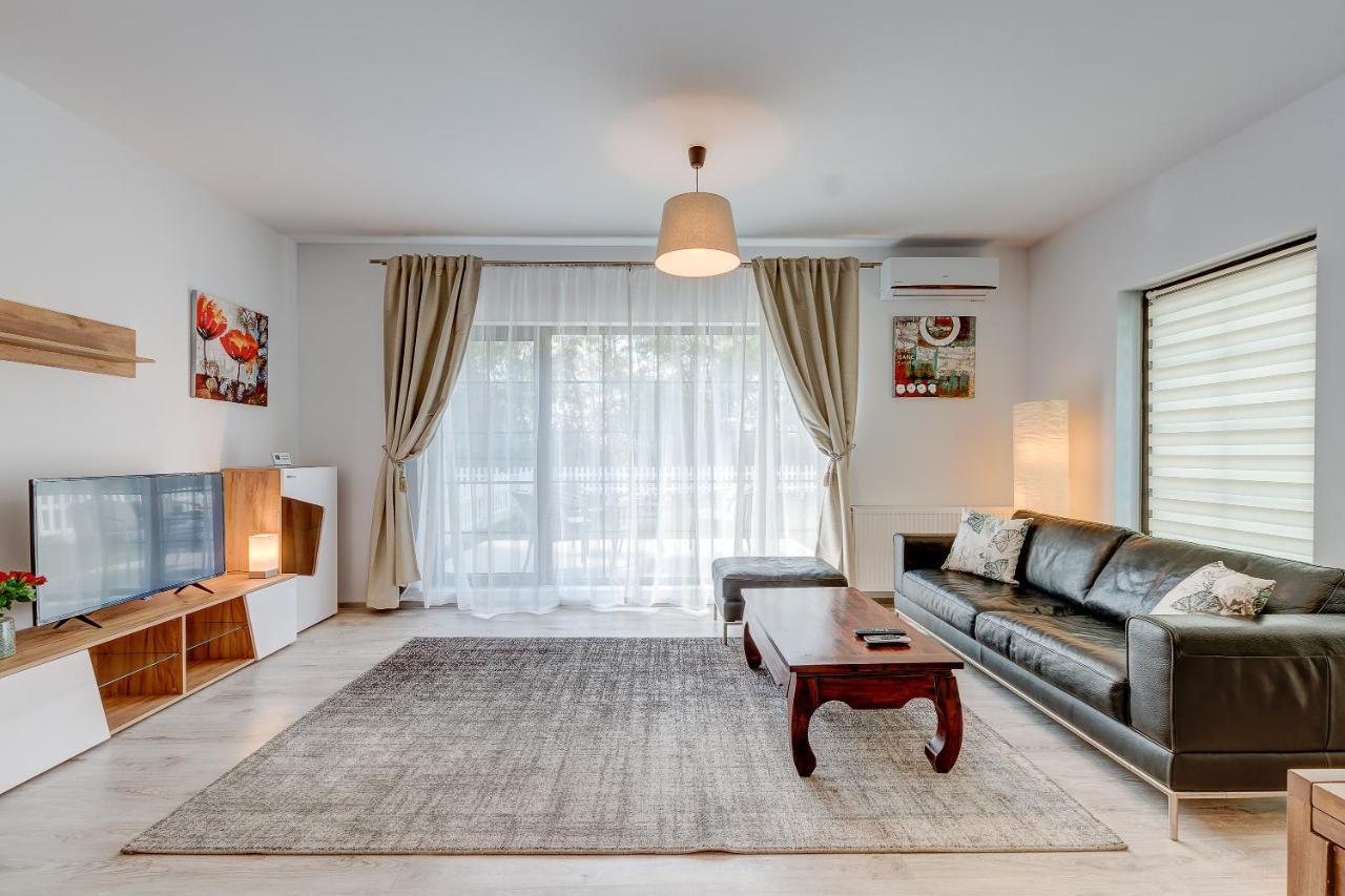 Bucharest Airport Suites & Villas Otopeni Exteriör bild