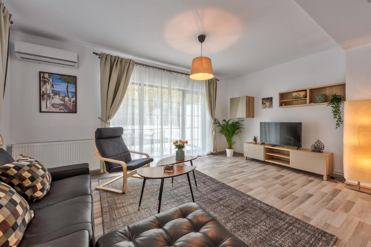 Bucharest Airport Suites & Villas Otopeni Exteriör bild
