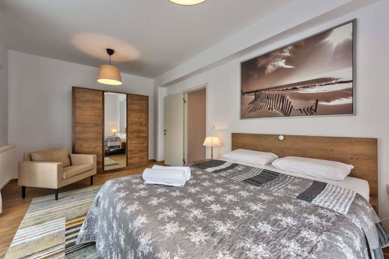 Bucharest Airport Suites & Villas Otopeni Exteriör bild