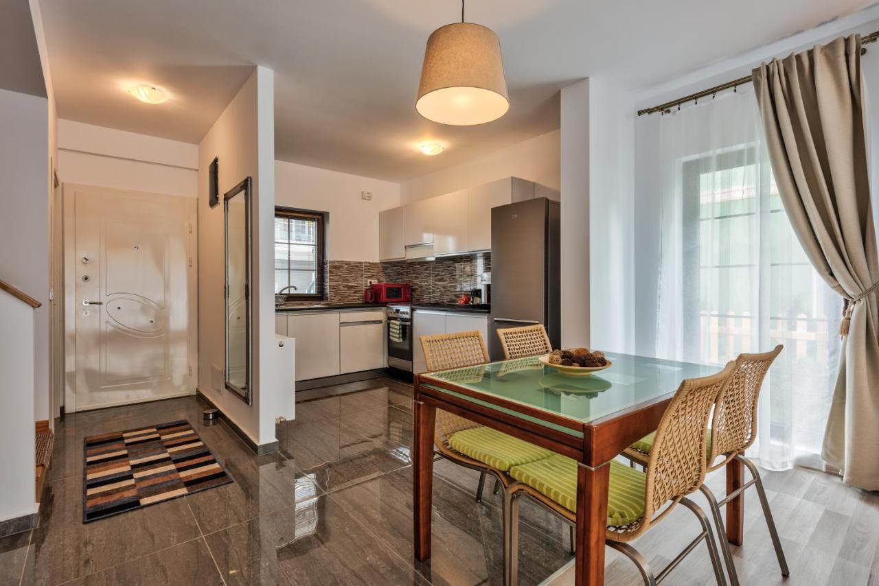 Bucharest Airport Suites & Villas Otopeni Exteriör bild